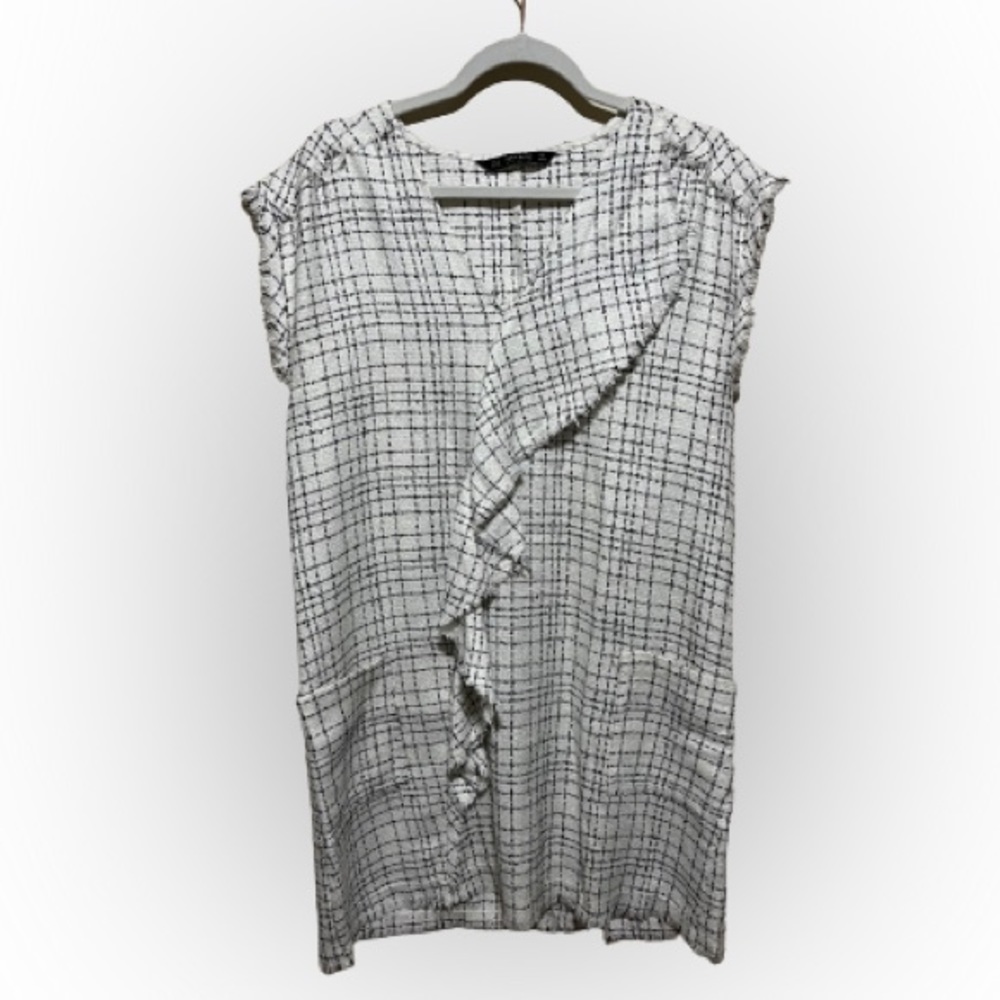 Zara Basic Collection Black And White Plaid Shirt Size Medium